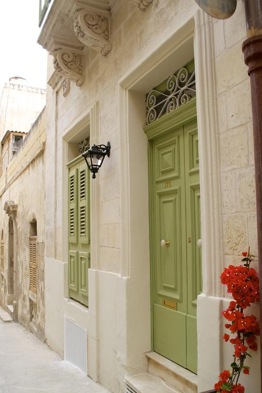 Sally Port Сенглея Экстерьер фото