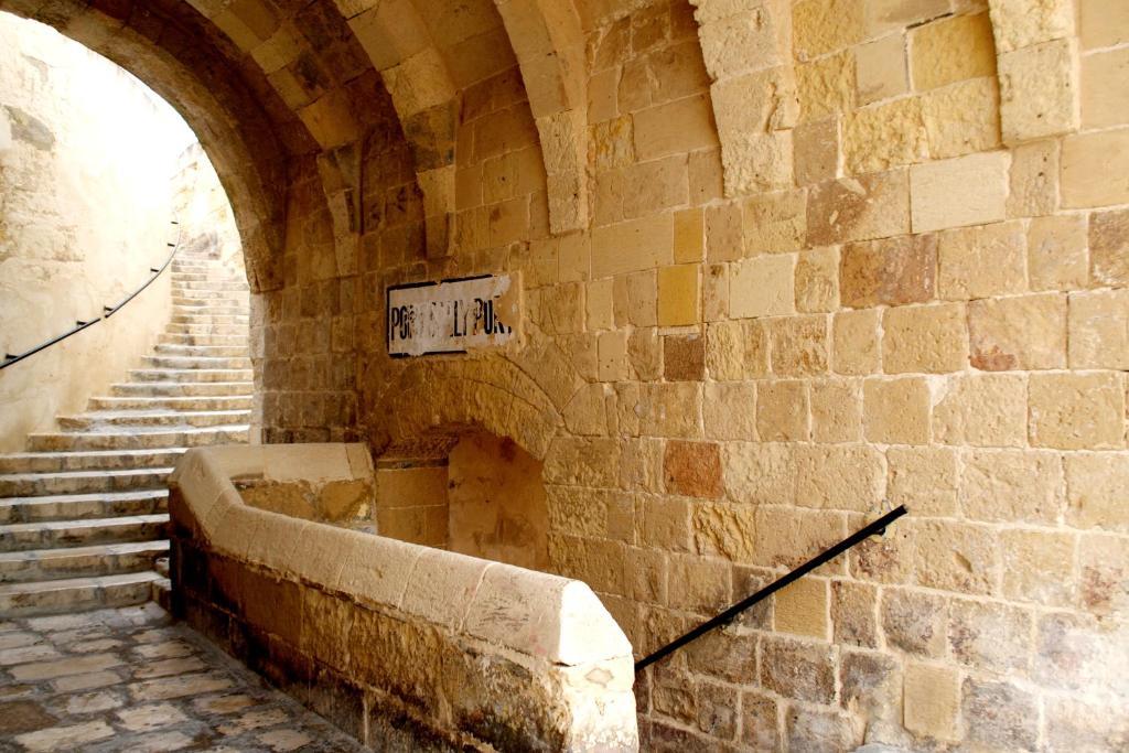Sally Port Сенглея Экстерьер фото